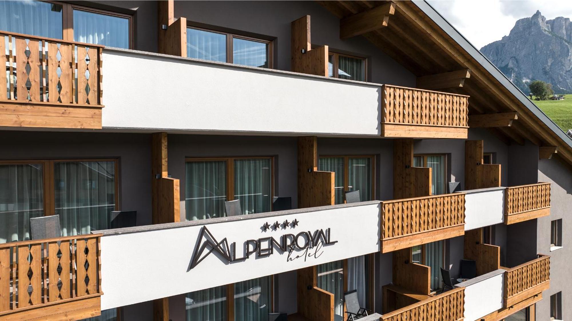 Hotel Alpenroyal Castelrotto Ngoại thất bức ảnh