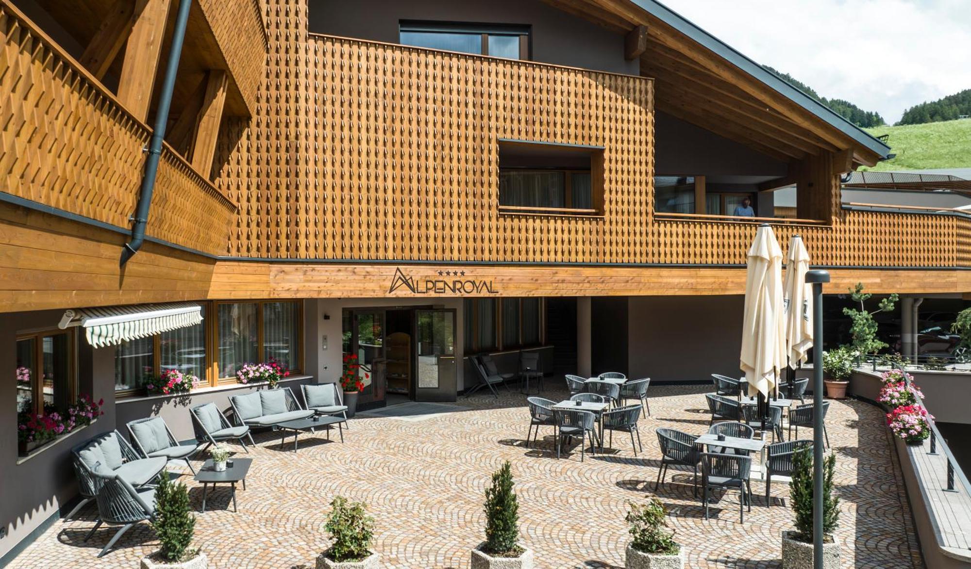 Hotel Alpenroyal Castelrotto Ngoại thất bức ảnh