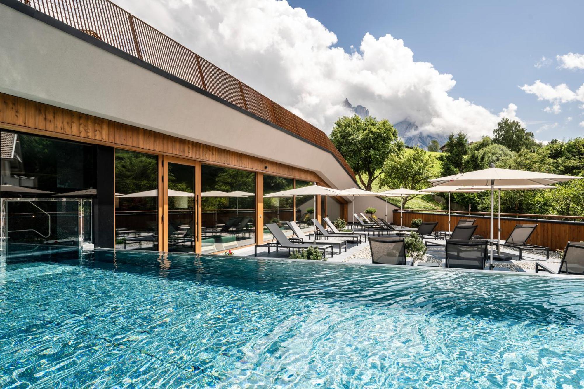 Hotel Alpenroyal Castelrotto Ngoại thất bức ảnh