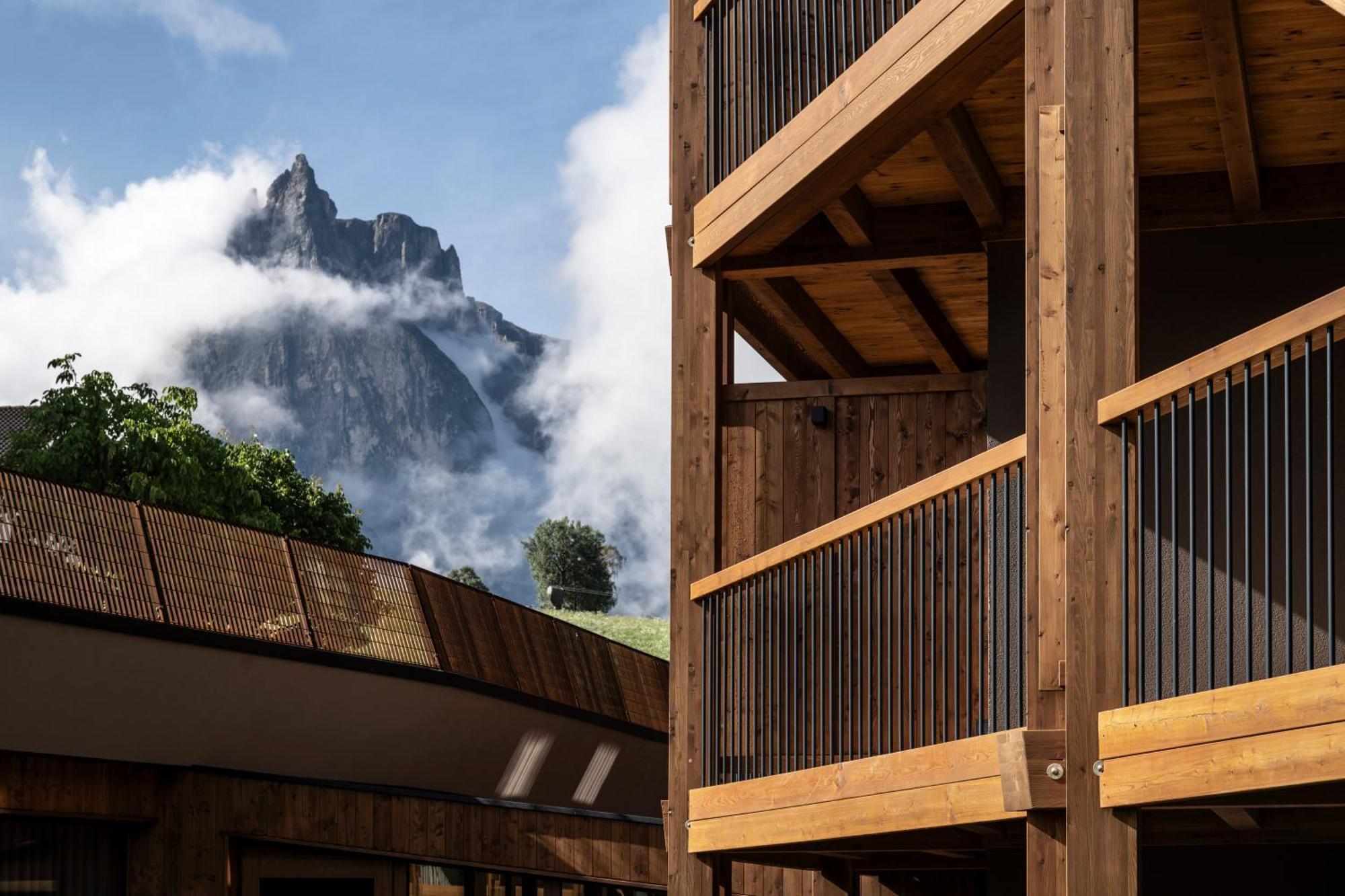 Hotel Alpenroyal Castelrotto Ngoại thất bức ảnh
